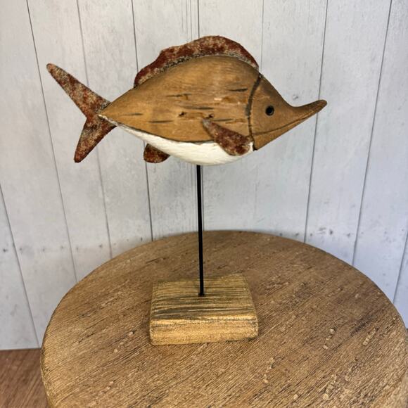 Wood Fish Sitter Home Decor Rustic Art Nature Lover Seabird Ocean NEW - Picture 2 of 7
